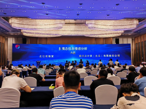 685B580C6B3B71BAD50A00D0E3C10D202822BFE6_size288_w550_h303